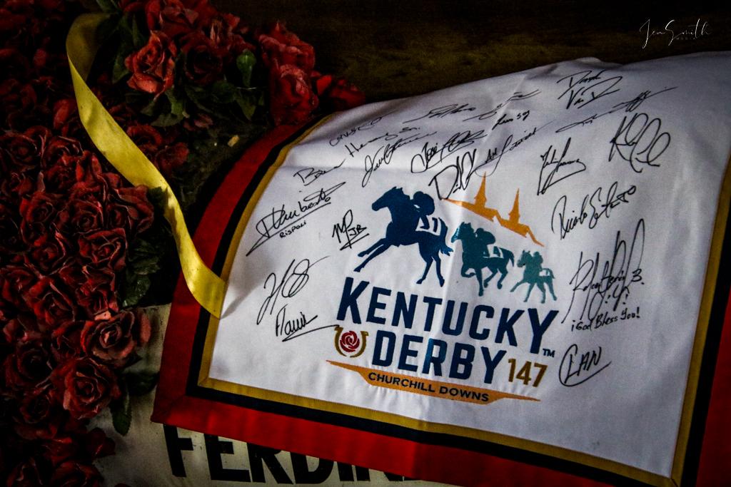 An item for auction at ABR’s Pre-Preakness Party Benefiting Thoroughbred Aftercare. 